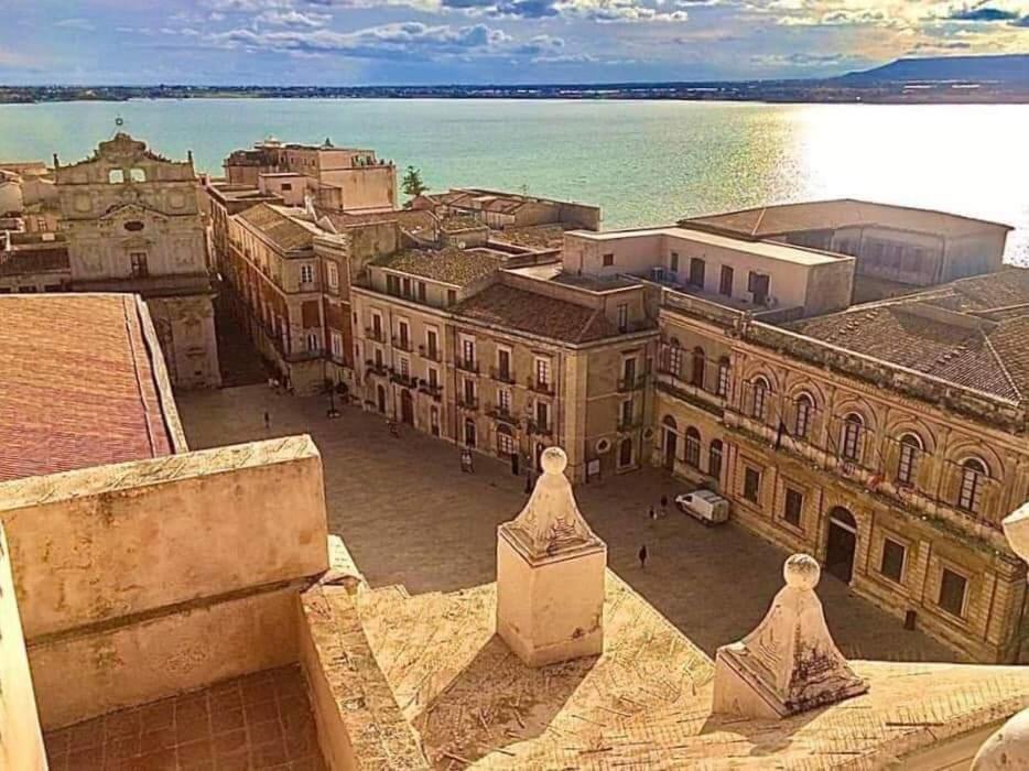 B&B Domus Pina Катания Экстерьер фото